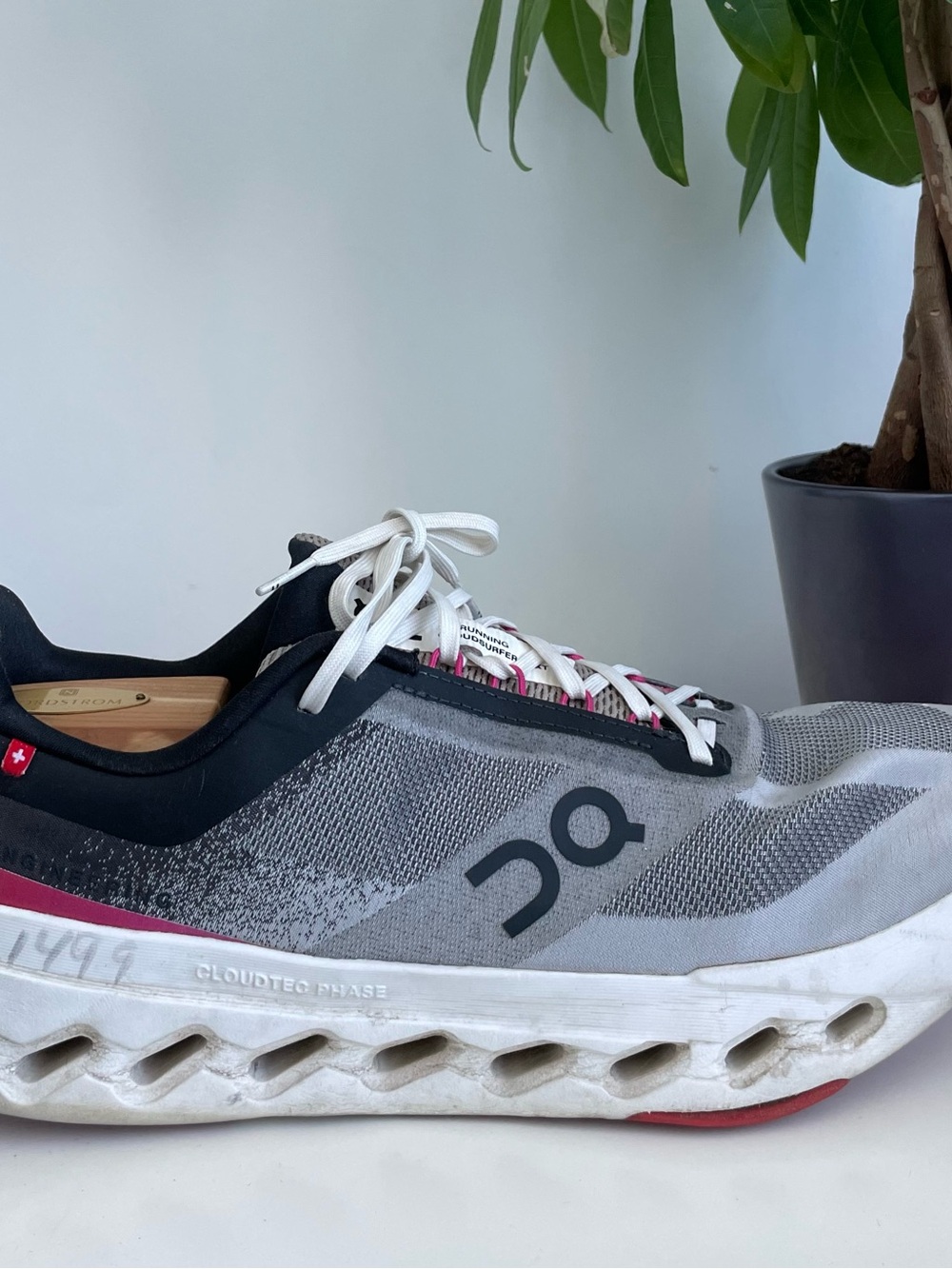 Men Size 11.5 On Cloudsurfer Next Running Shoes White Red Black Gray